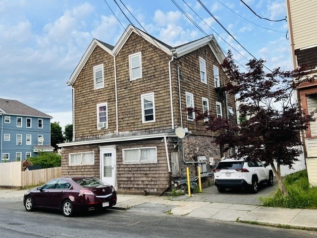 77 Fulton St