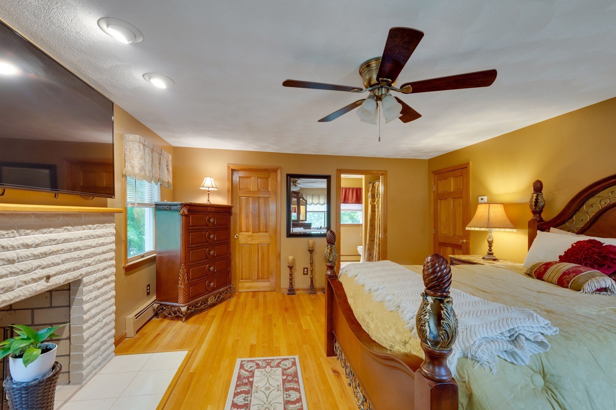 8 Otter Pond Road, Lynnfield, MA Photo #24
