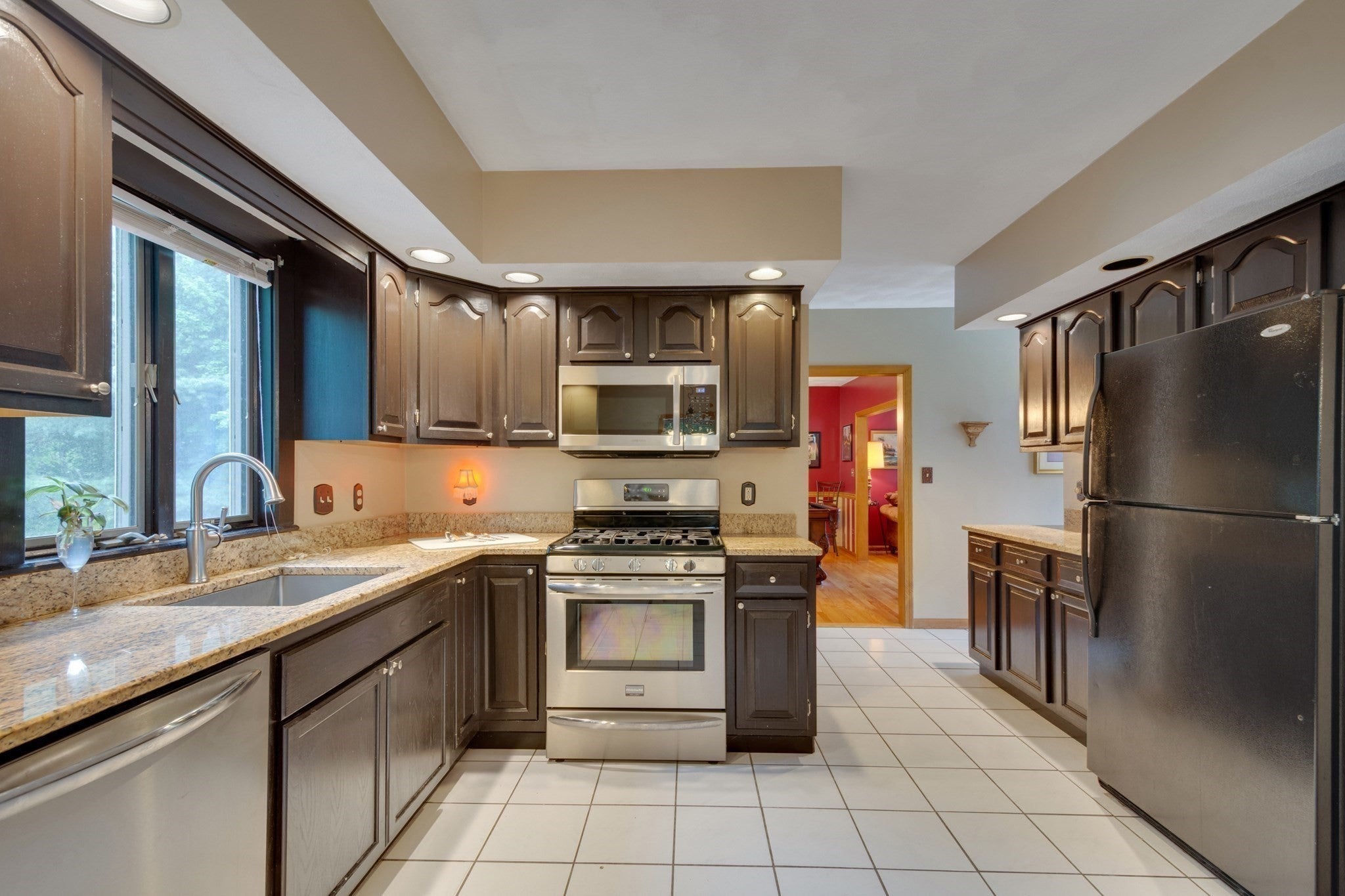 8 Otter Pond Road, Lynnfield, MA Photo #10