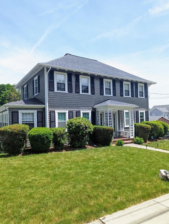 83 Saunders Rd