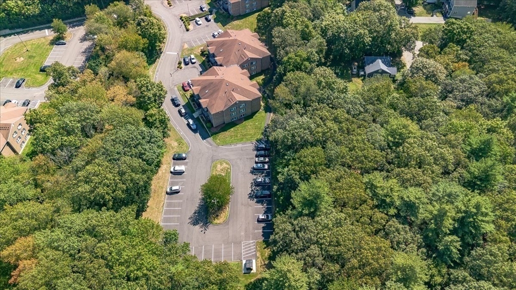 610 S Franklin St D304