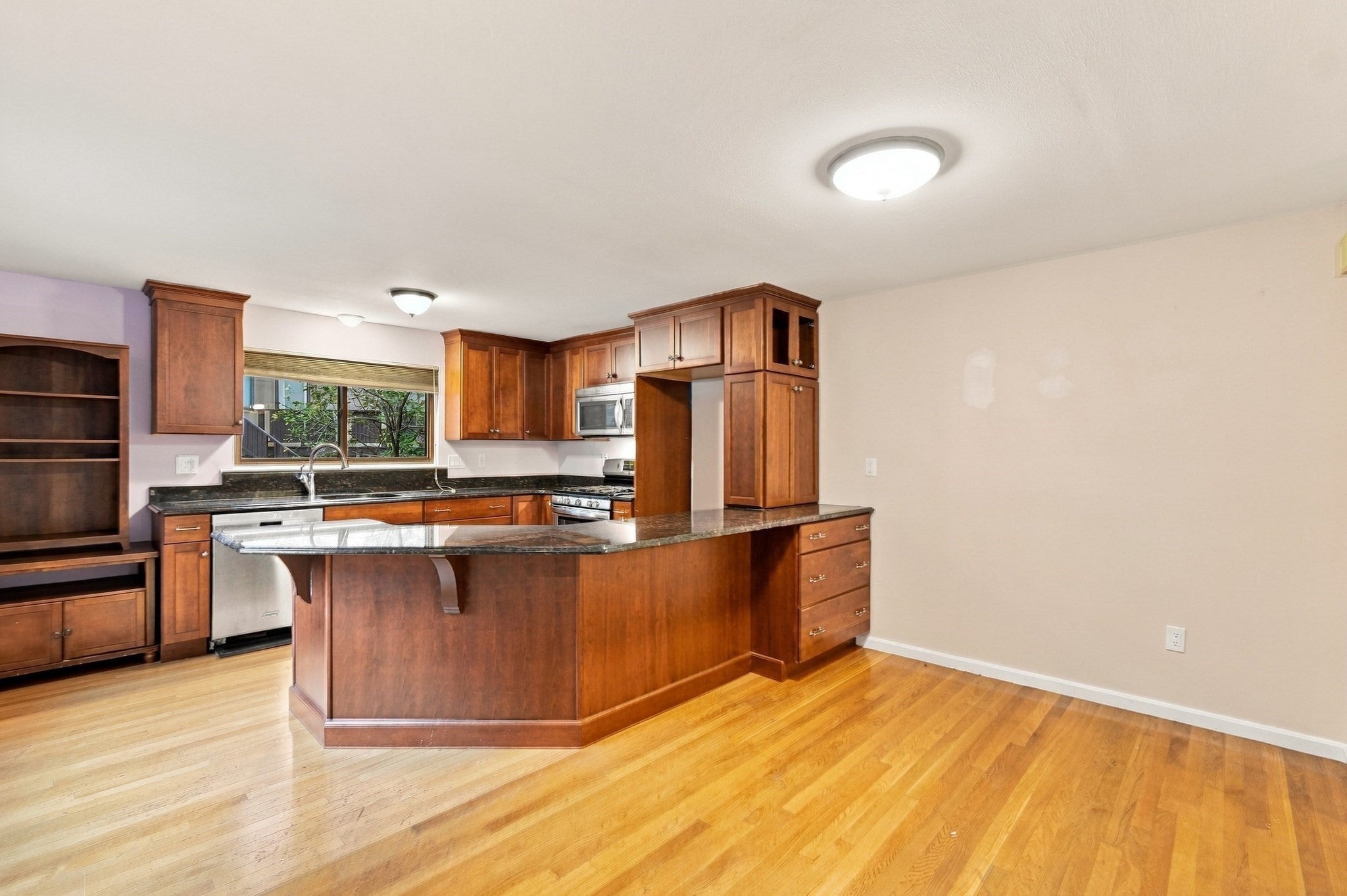 203 Leland Farm Road #203, Ashland, MA Photo #8