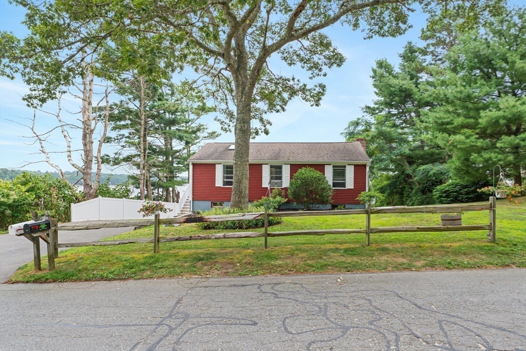 76 Scarlet Dr