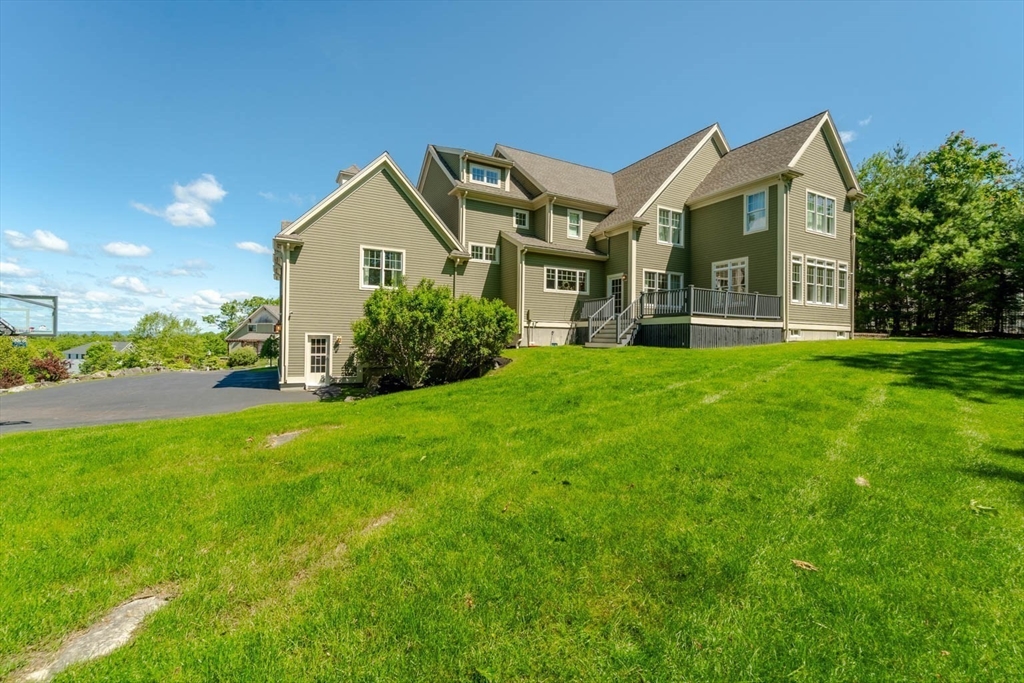 108 Oak Trl
