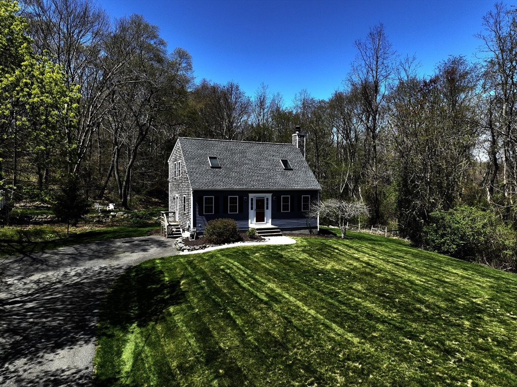 81 Bayview Ave