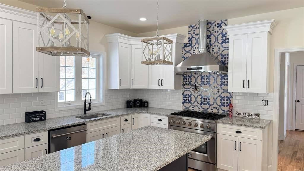 425 Stickney Hill Rd