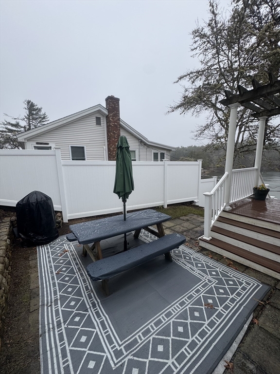 21 Hillside Rd