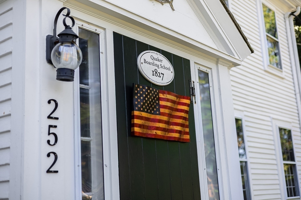 252 Route 6a