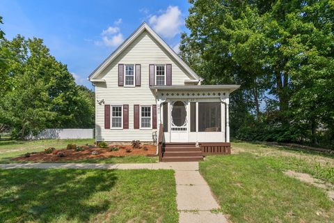 27 Page St Avon MA 02322