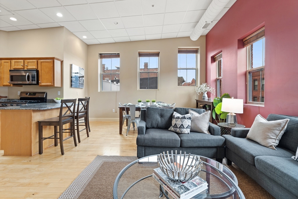 24 Washington St 404