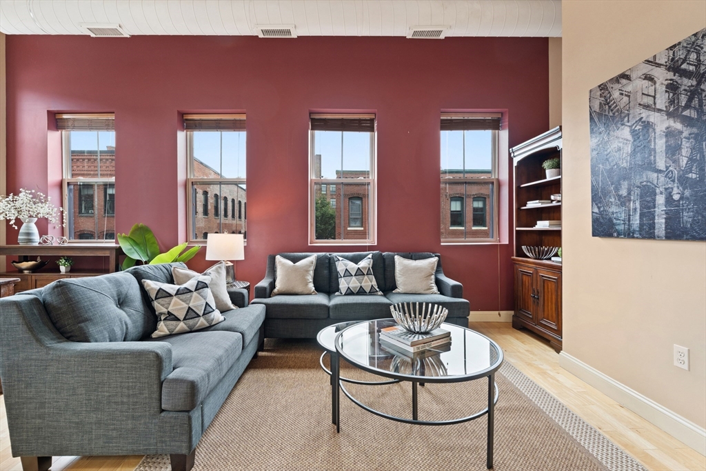 24 Washington St 404