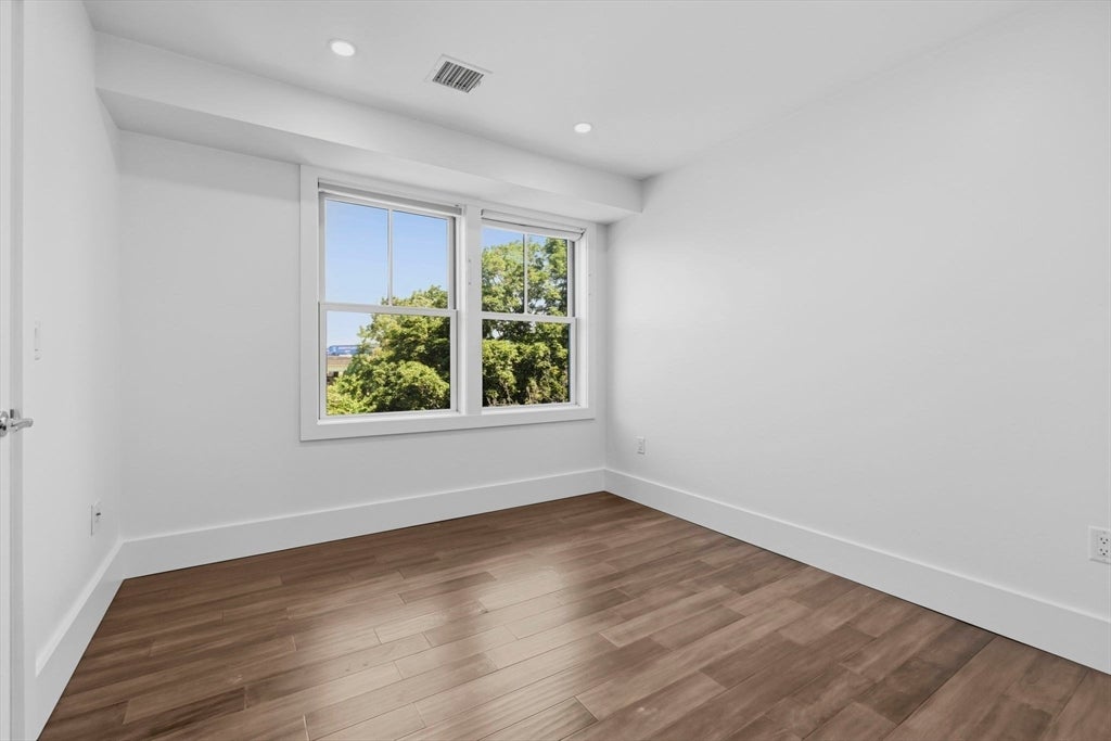 10R Spring Garden St #3, Boston, MA, 10R Spring Garden St #3, Boston, MA Photo #23