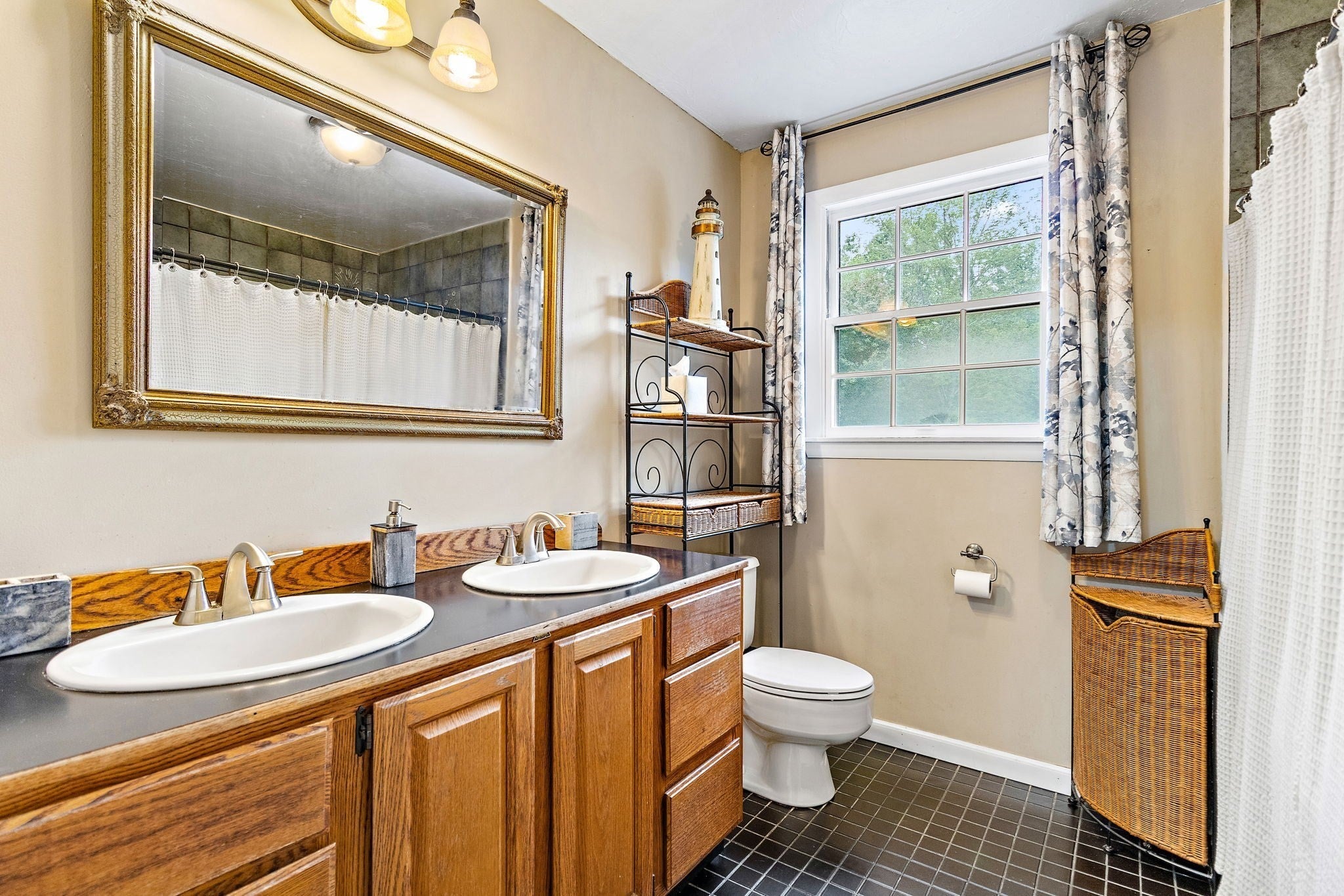 1388 Main Street, Lancaster, MA, 1388 Main Street, Lancaster, MA Photo #32