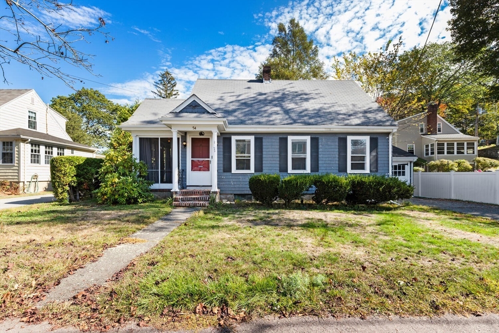 54 Lassell St