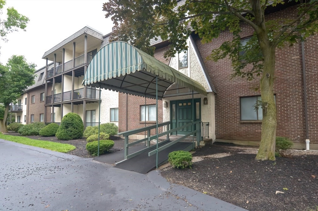 Photo of 232 Canton St, Randolph, MA