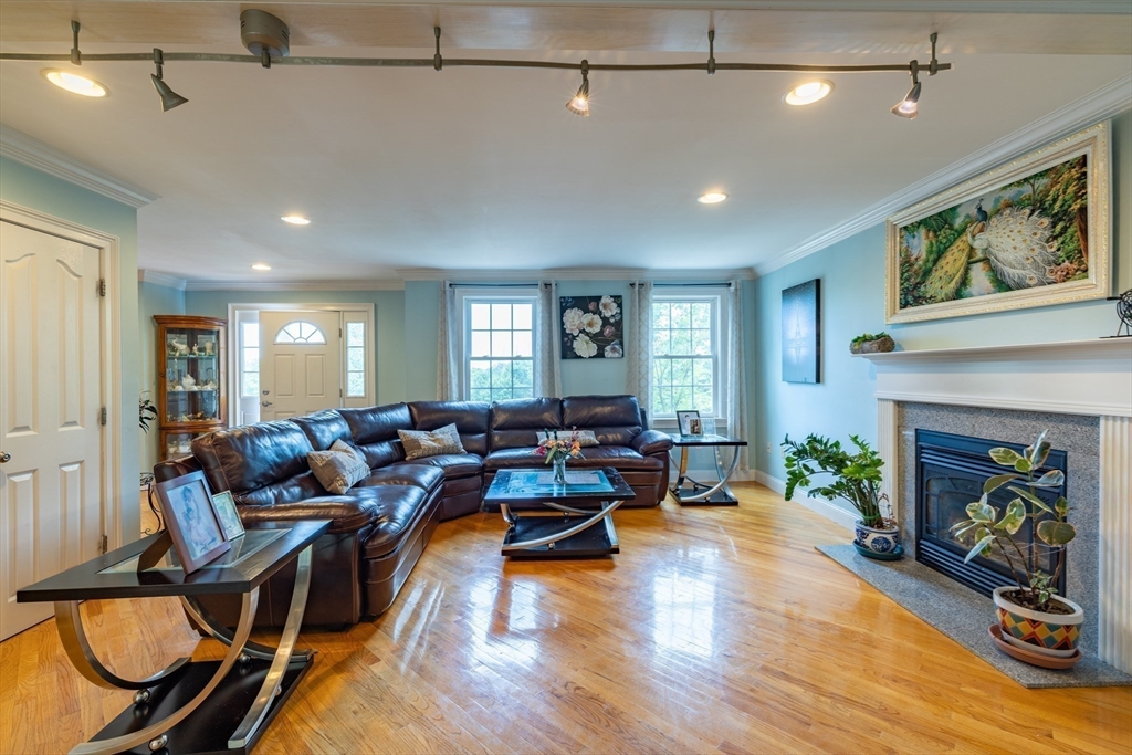 339 Butman Rd