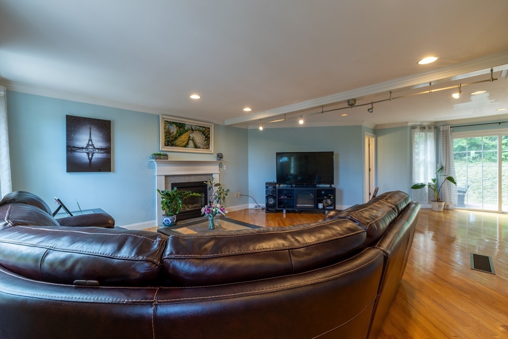 339 Butman Rd