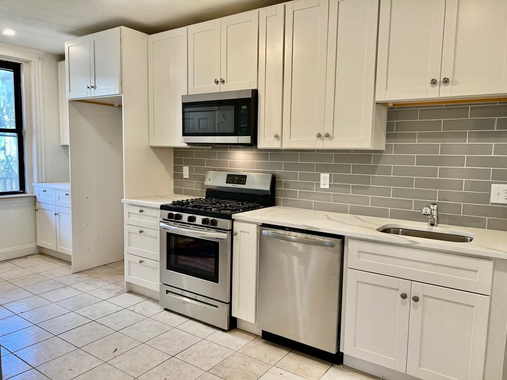 48 Endicott Street #2L, Salem, MA, 48 Endicott Street #2L, Salem, MA Photo #10