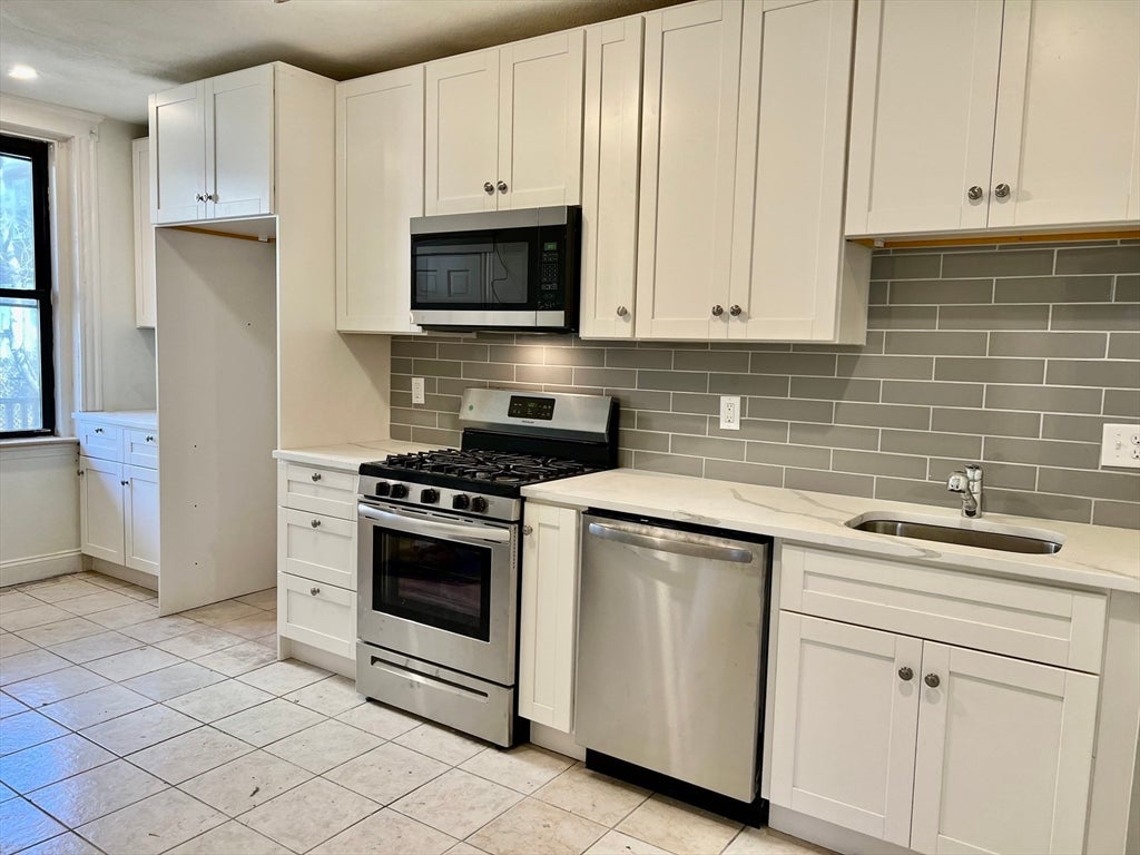 48 Endicott Street #2L, Salem, MA, 48 Endicott Street #2L, Salem, MA Photo #9