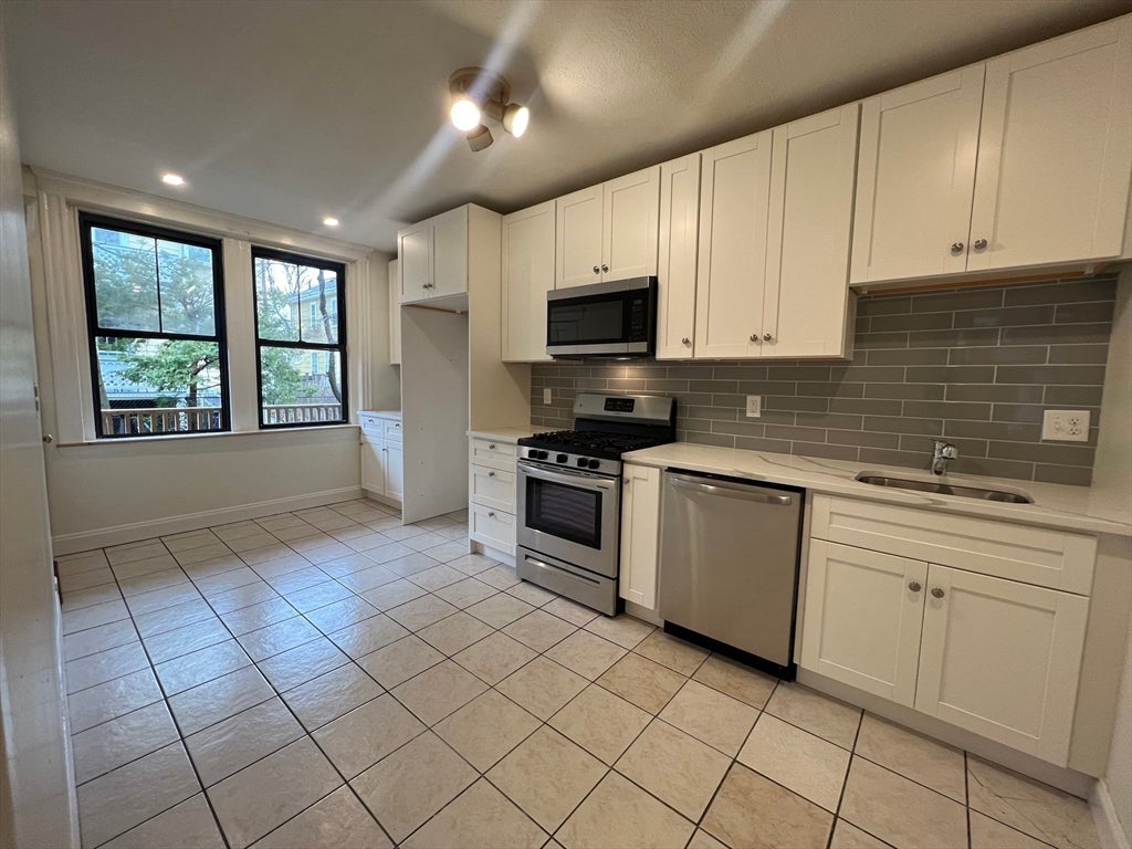 48 Endicott Street #2L, Salem, MA, 48 Endicott Street #2L, Salem, MA Photo #6