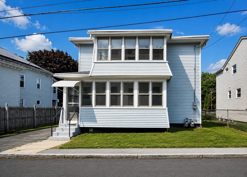 Photo of 24-26 Pequot St, Springfield, MA