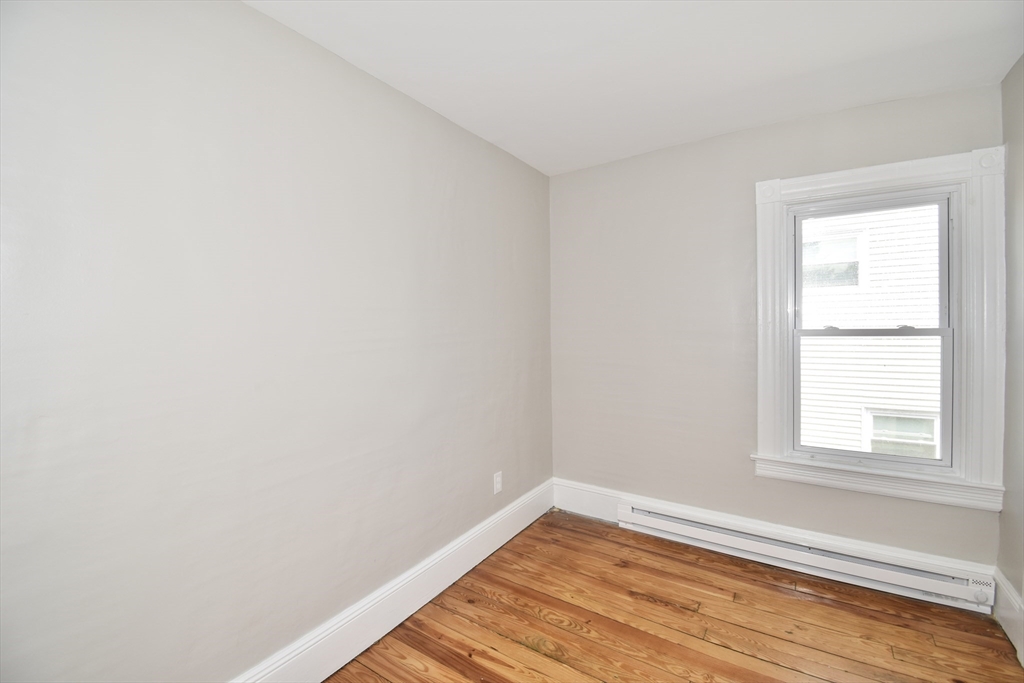 24-26 Pequot St, Springfield, MA Photo #30
