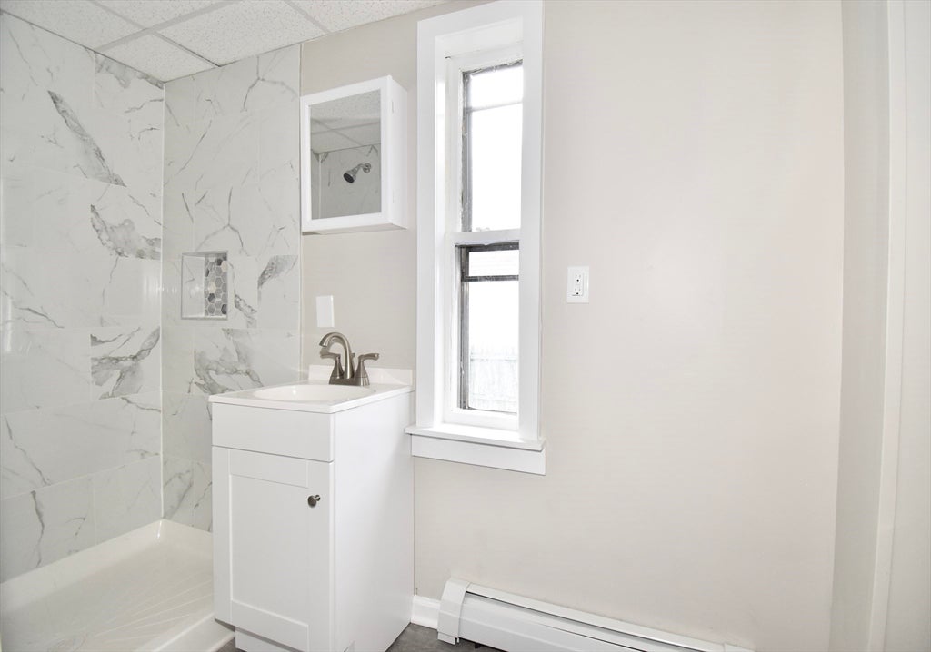 24-26 Pequot St, Springfield, MA Photo #12