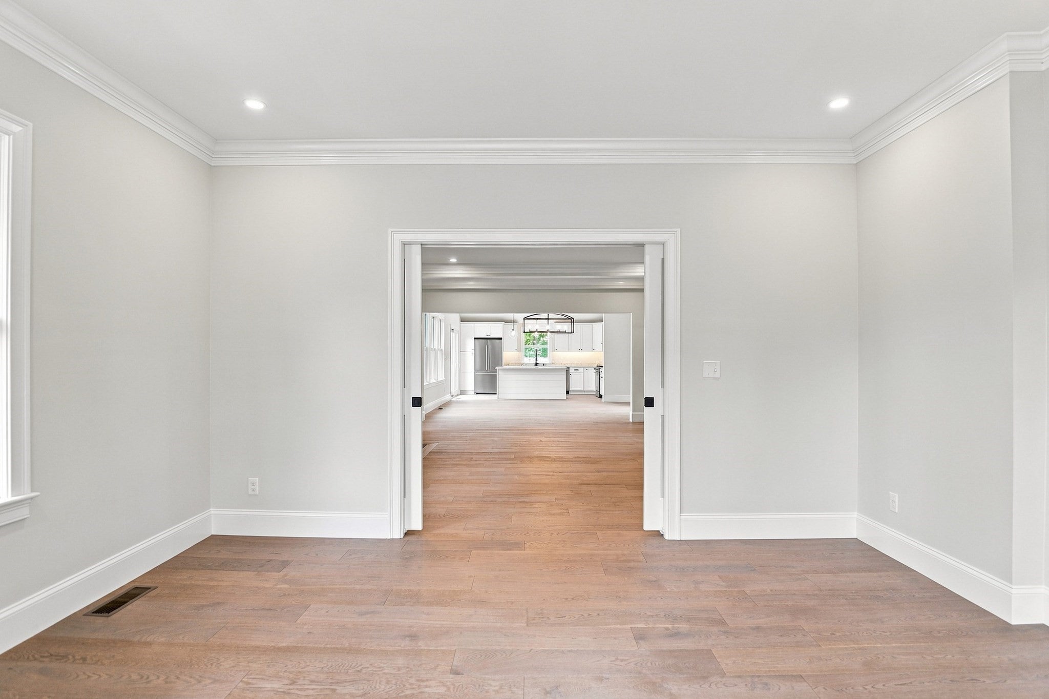 14 Maple ST, Amesbury, MA, 14 Maple ST, Amesbury, MA Photo #23