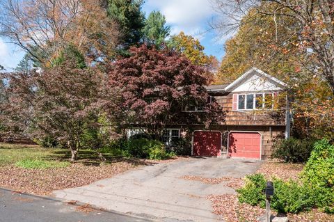 107 Richard Road Holliston MA 01746