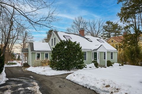 174 Lincoln Ave Amherst MA 01002