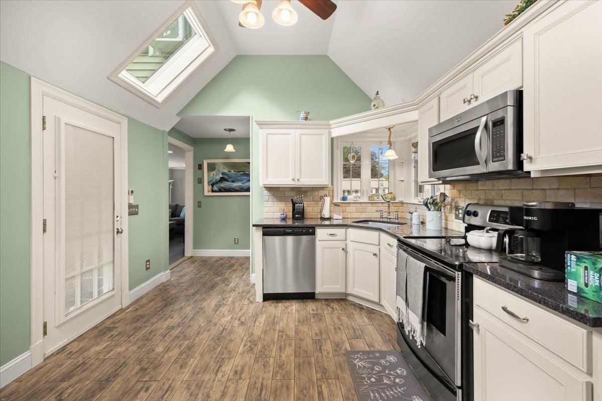 421 North Main Street, Raynham, MA, 421 North Main Street, Raynham, MA Photo #14