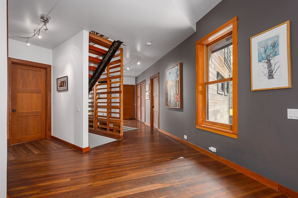 555 Coles Meadow Rd