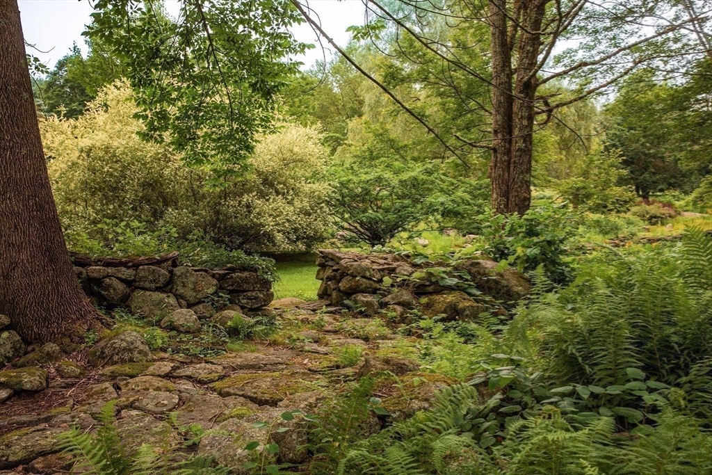 45 Sessions Road, Hardwick, MA Photo #21