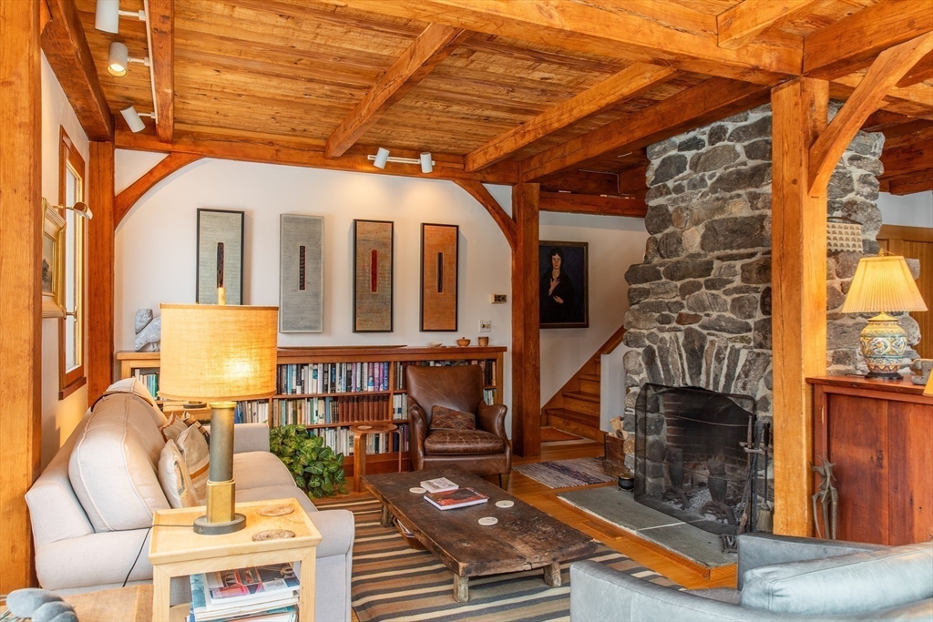 45 Sessions Road, Hardwick, MA Photo #9