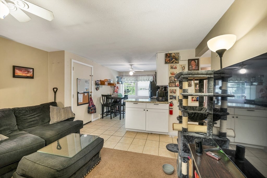 8 Carriage Hill Rd 17