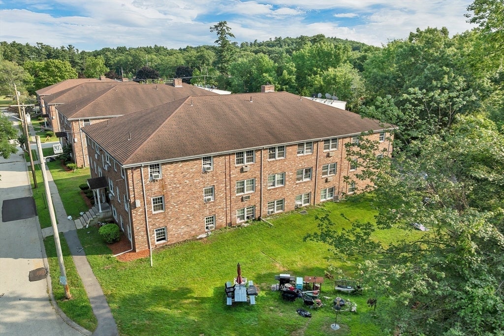 8 Carriage Hill Rd #17, Amesbury, MA, 8 Carriage Hill Rd #17, Amesbury, MA Photo #12