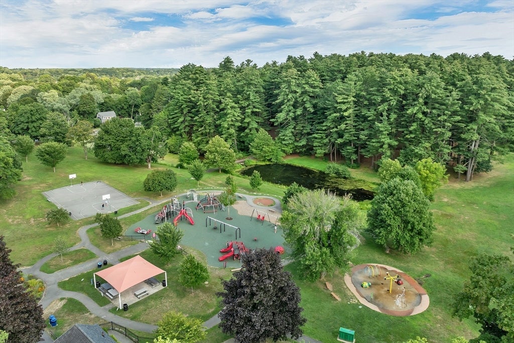 8 Carriage Hill Rd #17, Amesbury, MA, 8 Carriage Hill Rd #17, Amesbury, MA Photo #17