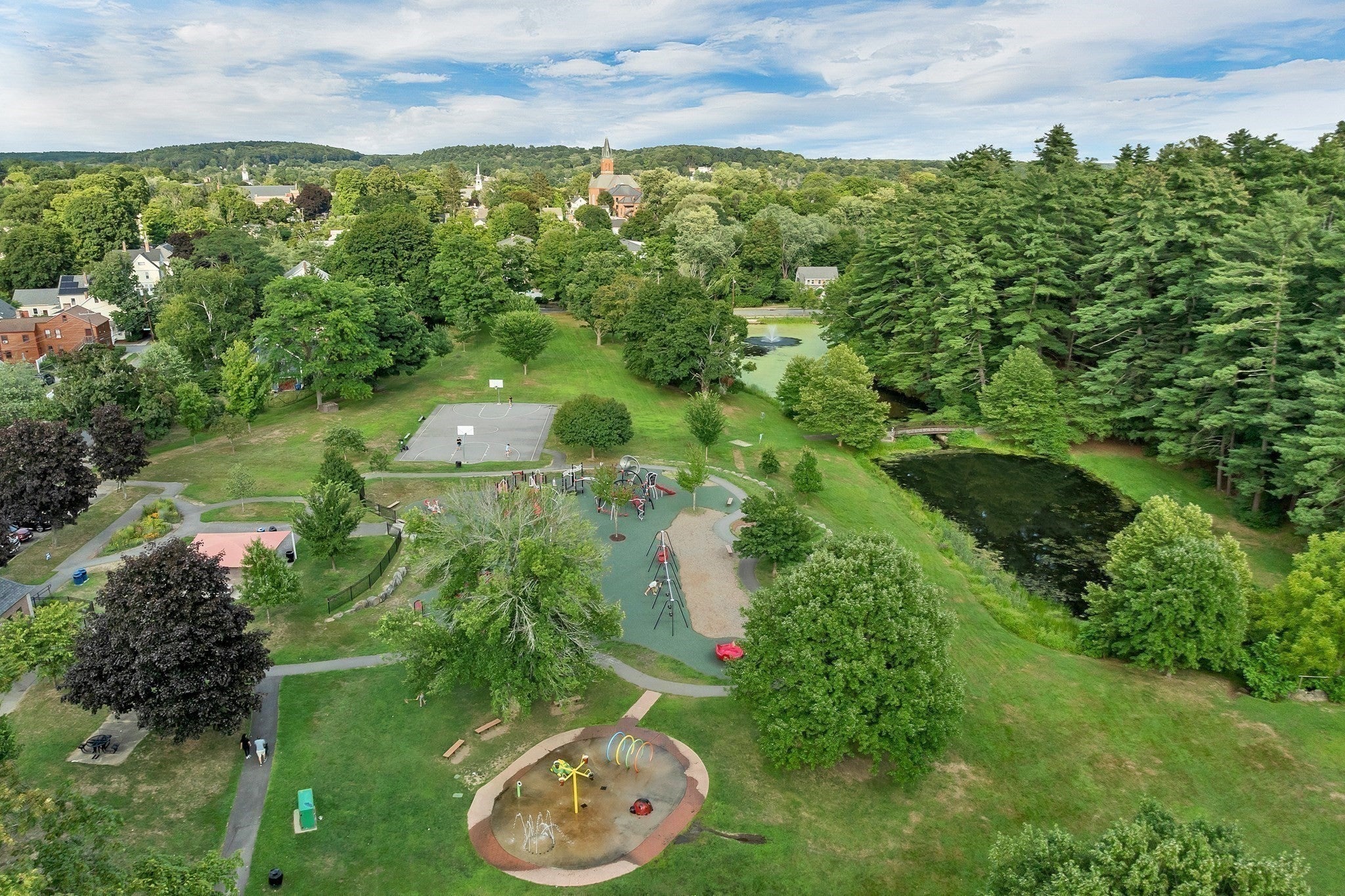 8 Carriage Hill Rd #17, Amesbury, MA Photo #16