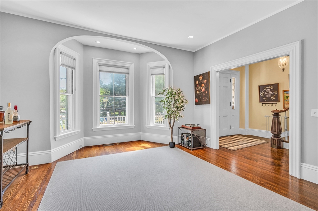 153 Hancock St