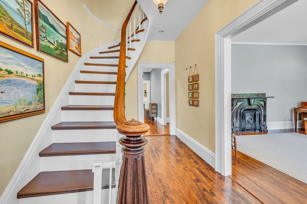 153 Hancock St