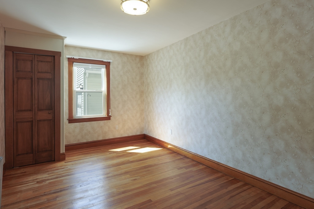 10 Marinel Ave, Chelmsford, MA Photo #18