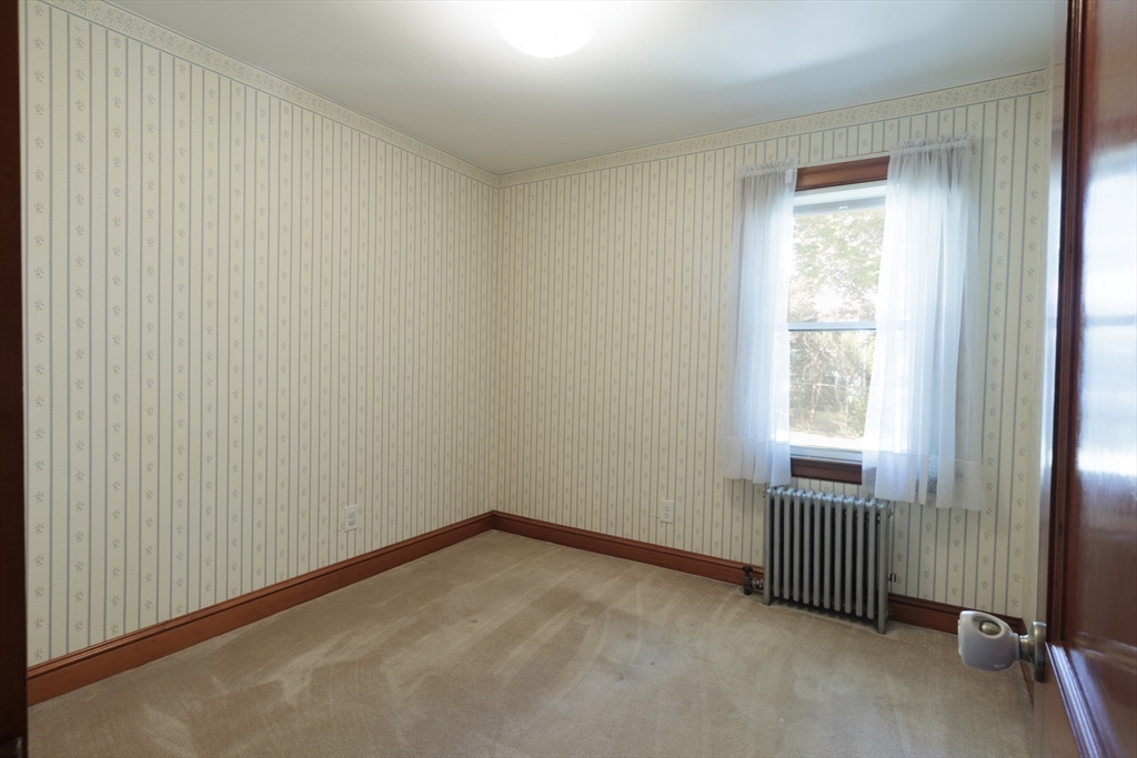 10 Marinel Ave, Chelmsford, MA Photo #20