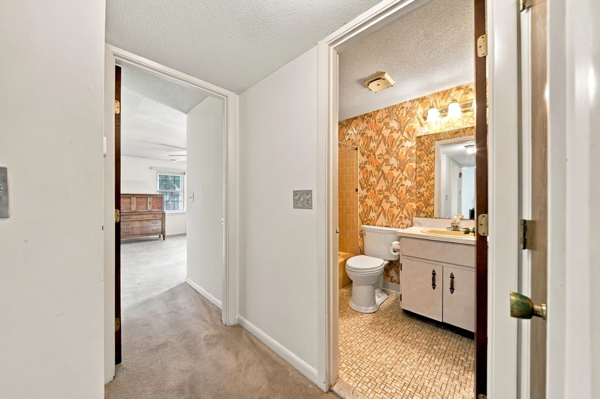 36 Jessica Dr #E, Stoughton, MA, 36 Jessica Dr #E, Stoughton, MA Photo #24