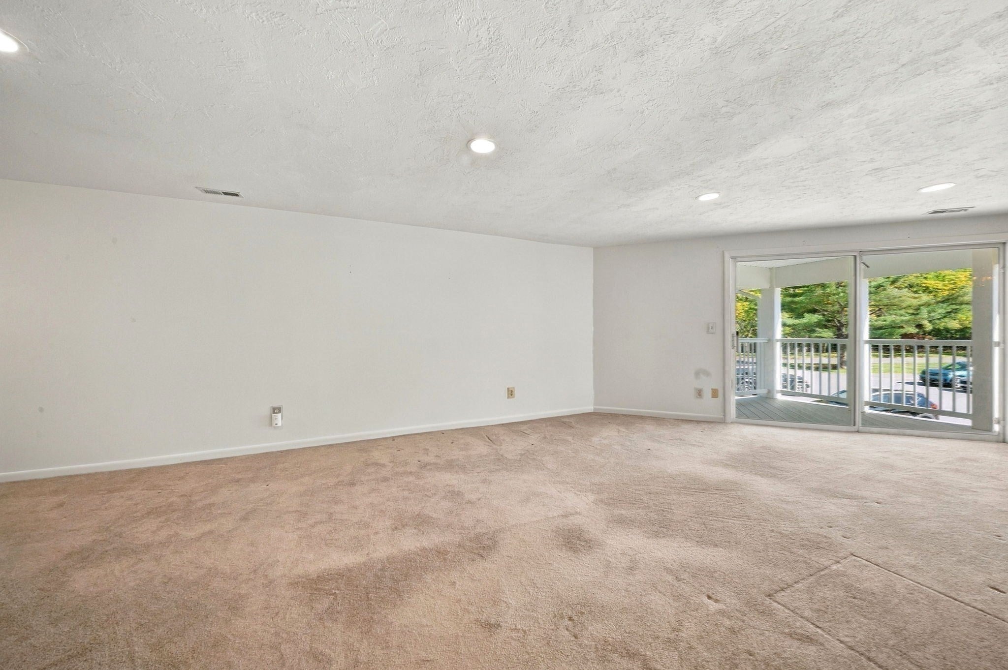36 Jessica Dr #E, Stoughton, MA, 36 Jessica Dr #E, Stoughton, MA Photo #17