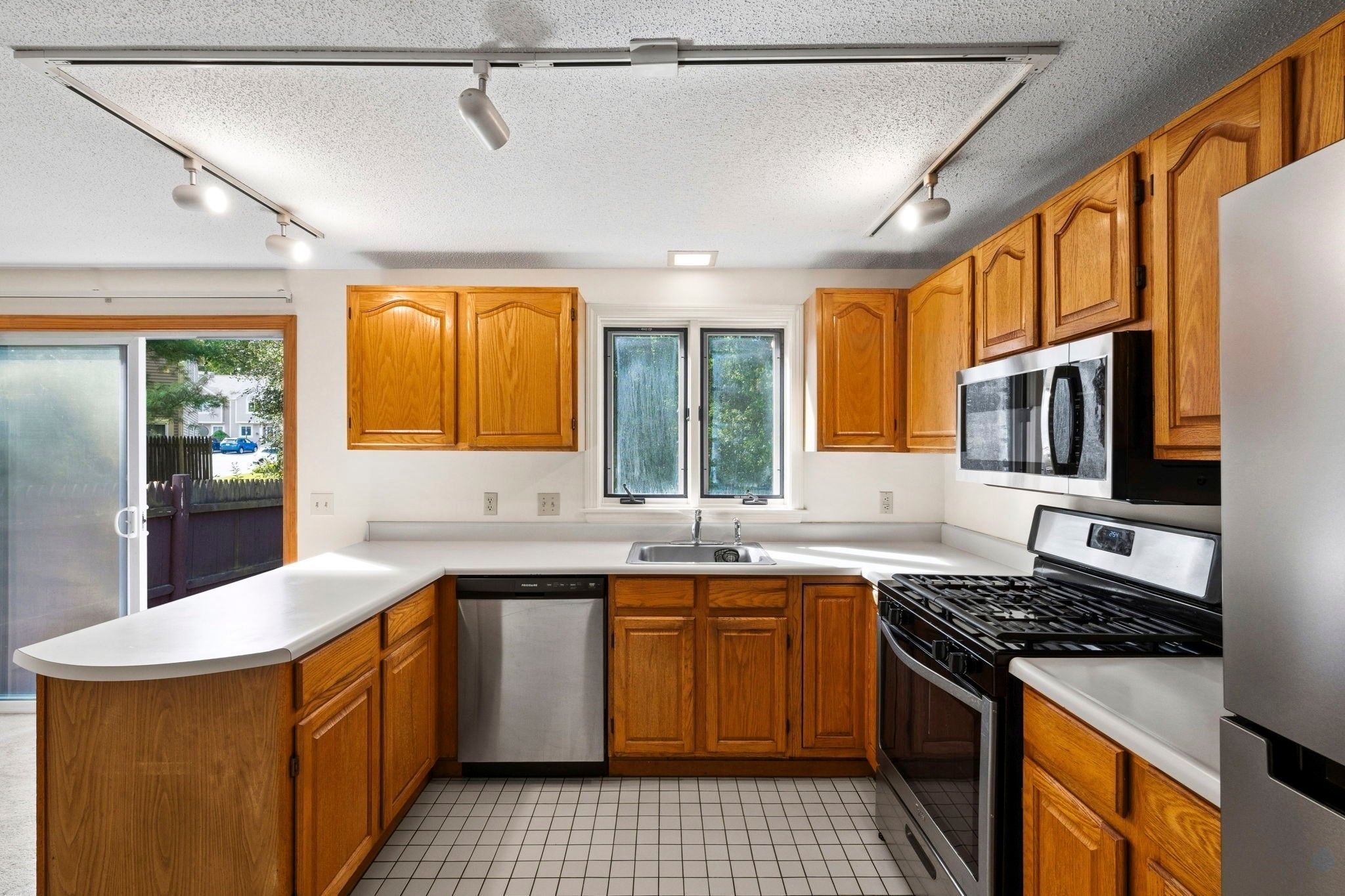 55 Littleton Road #2E, Ayer, MA Photo #9