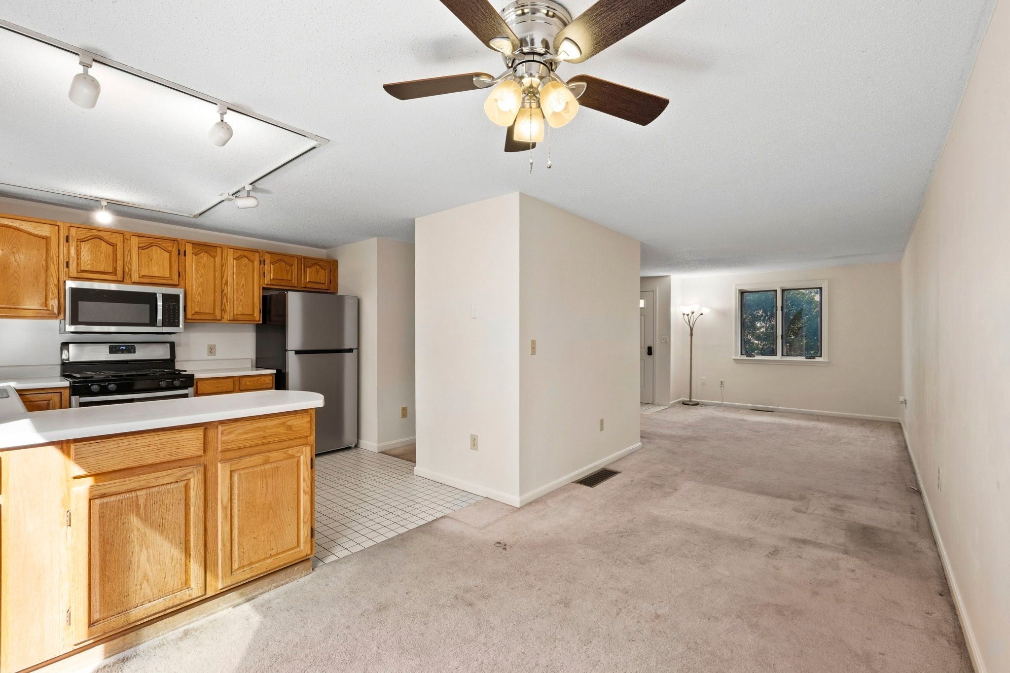 55 Littleton Road #2E, Ayer, MA Photo #7
