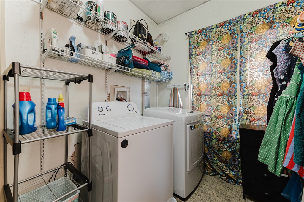 Swansea, Massachusetts 02777, United States, 5 Bedrooms Bedrooms, ,2 BathroomsBathrooms,Residential,Active,172780