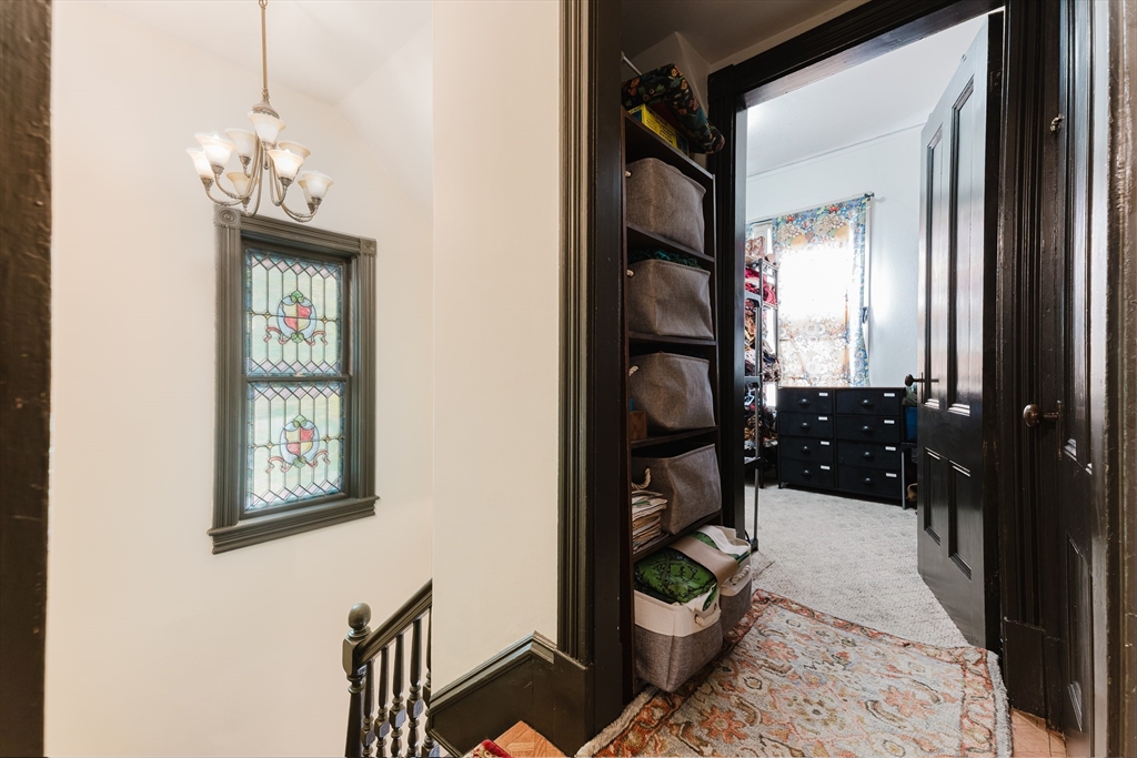 Swansea, Massachusetts 02777, United States, 5 Bedrooms Bedrooms, ,2 BathroomsBathrooms,Residential,Active,172780