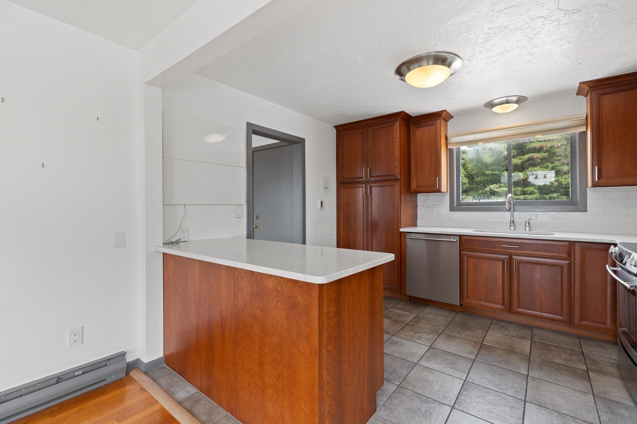 20 Hamilton Rd #401, Arlington, MA, 20 Hamilton Rd #401, Arlington, MA Photo #17