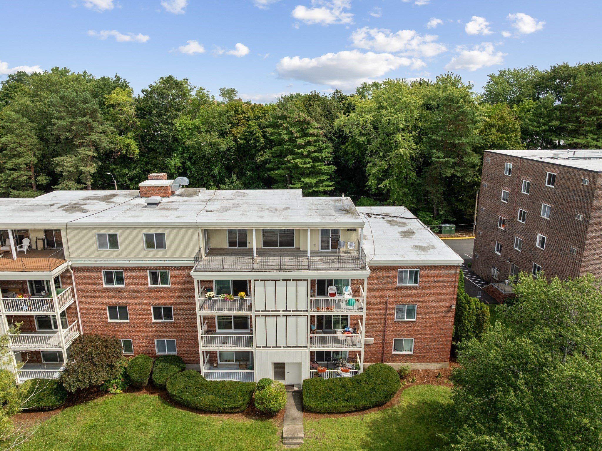 Photo of 20 Hamilton Rd, Arlington, MA